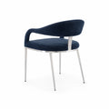 Sedia in tessuto blu con gambe in acciaio